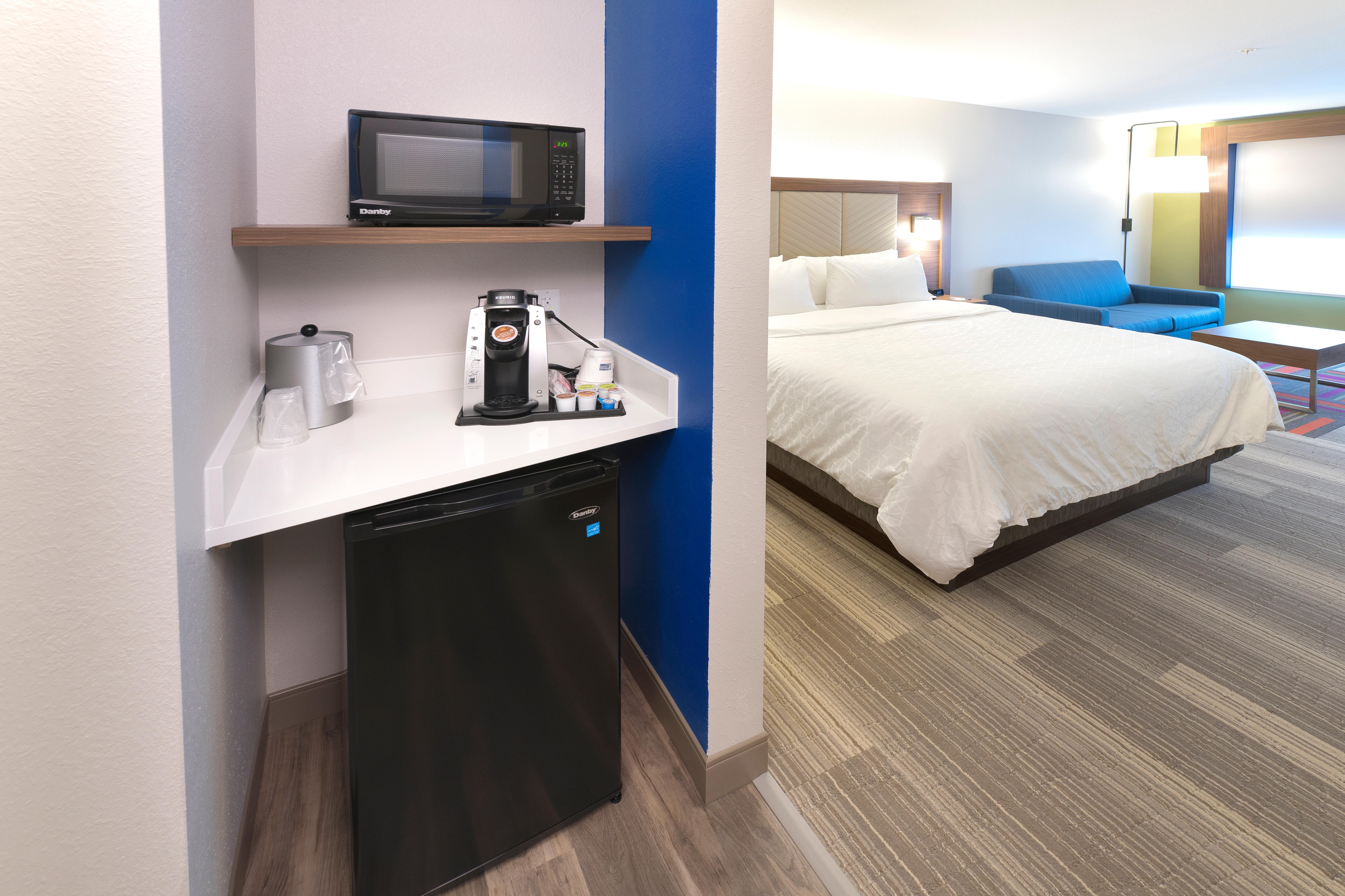 Holiday Inn Express & Suites - Millersburg By Ihg Exterior foto